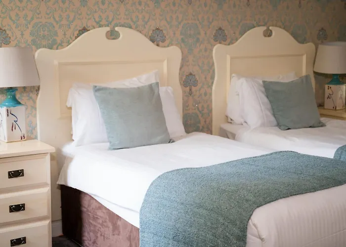 卡里杰里田园酒店 *