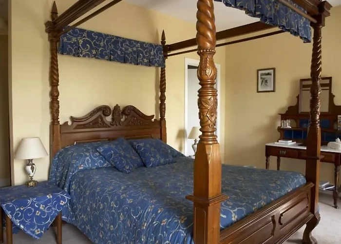 度假居 卡里杰里田园酒店 *